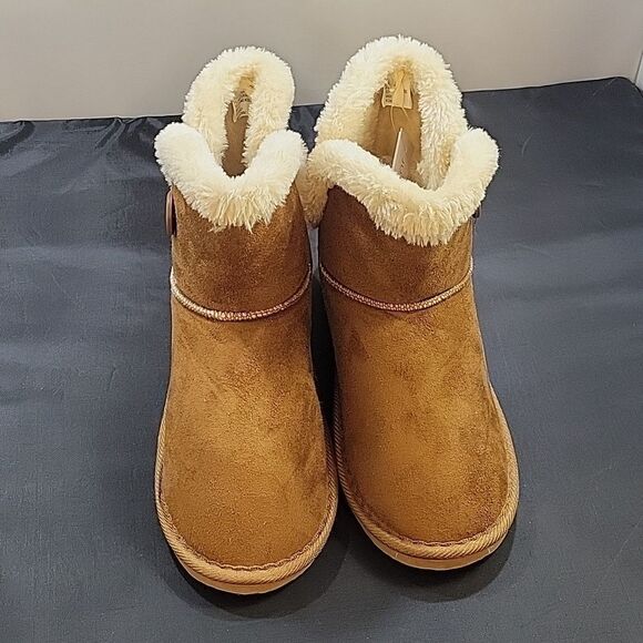 BRAND NEW JUST BE LADIES COG SUEDE ROUND TOE FAUX FUR WOMEN"S BOOTIES - Picture 3 of 15